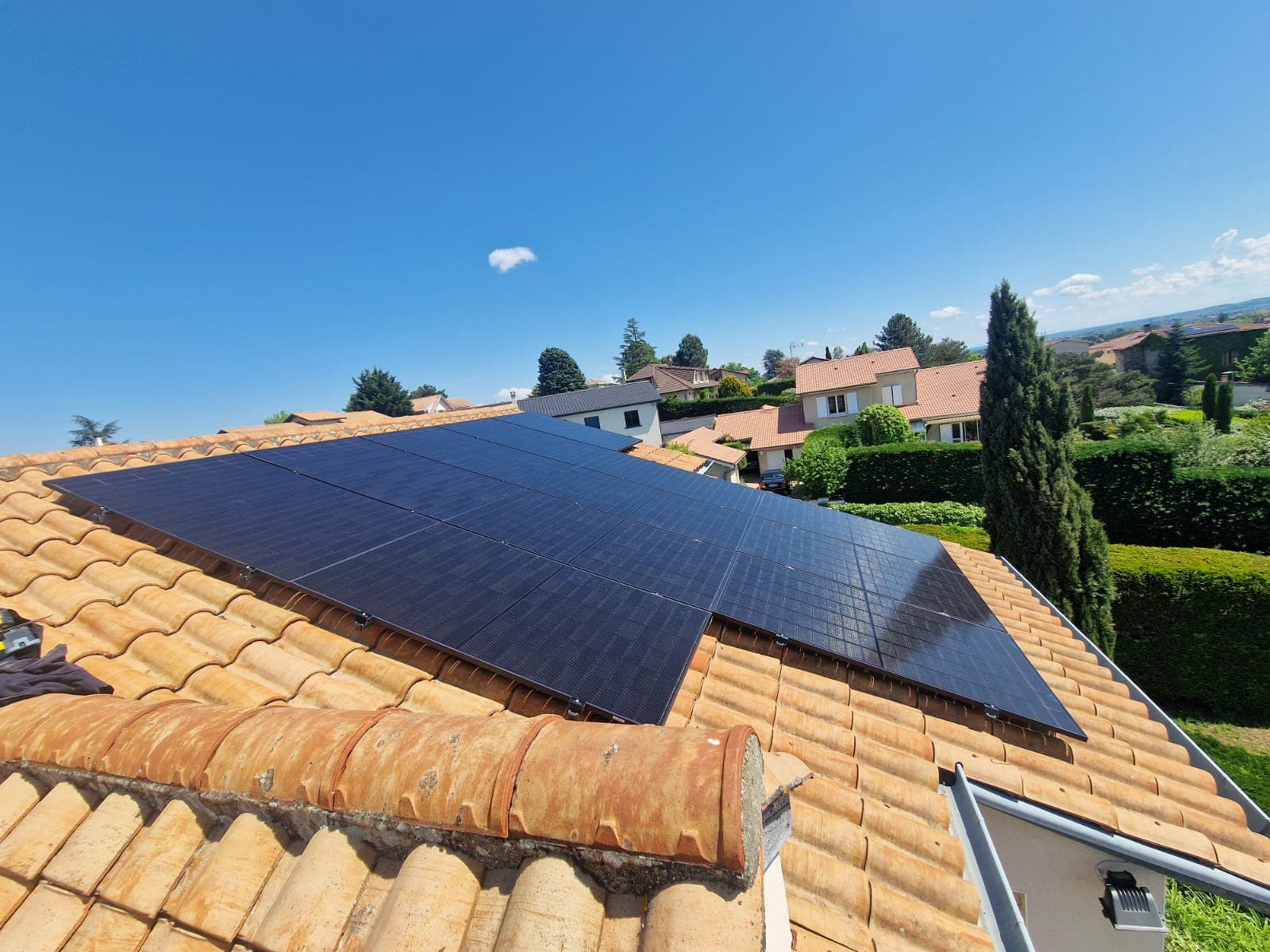 Installation photovoltaïque de 6.0 kWc à Charly