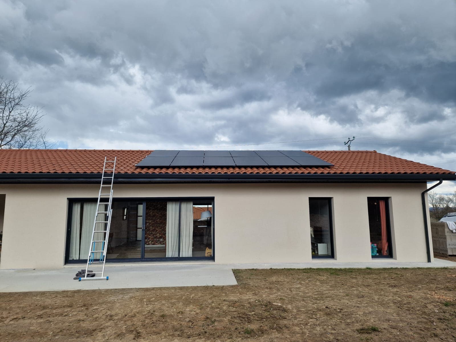 Installation photovoltaïque de 6.0 kWc à Poncins